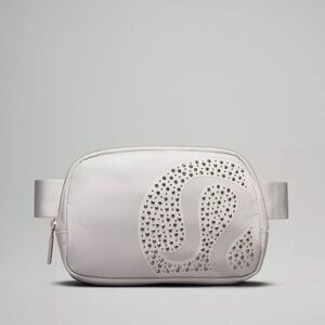 Lululemon 1L Vapor White with Studded Logo Everywhere Belt Bag BRAND NEW